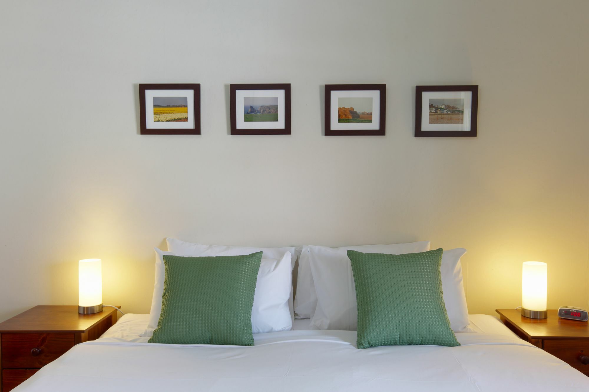 Boutique Stays - Heath Terrace, House In Port Melbourne Melbourne