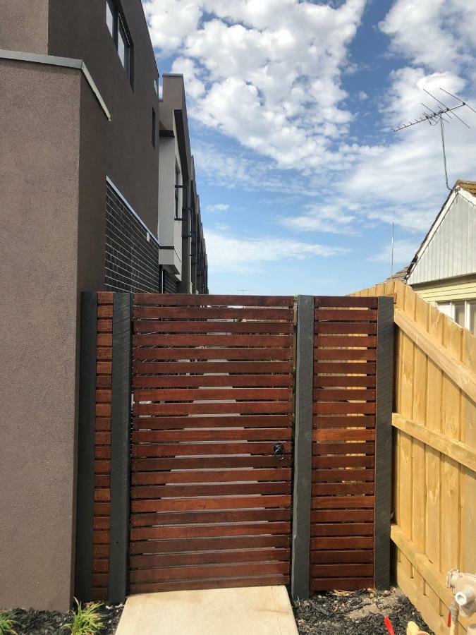 A Brand New Private Townhouse * Melbourne