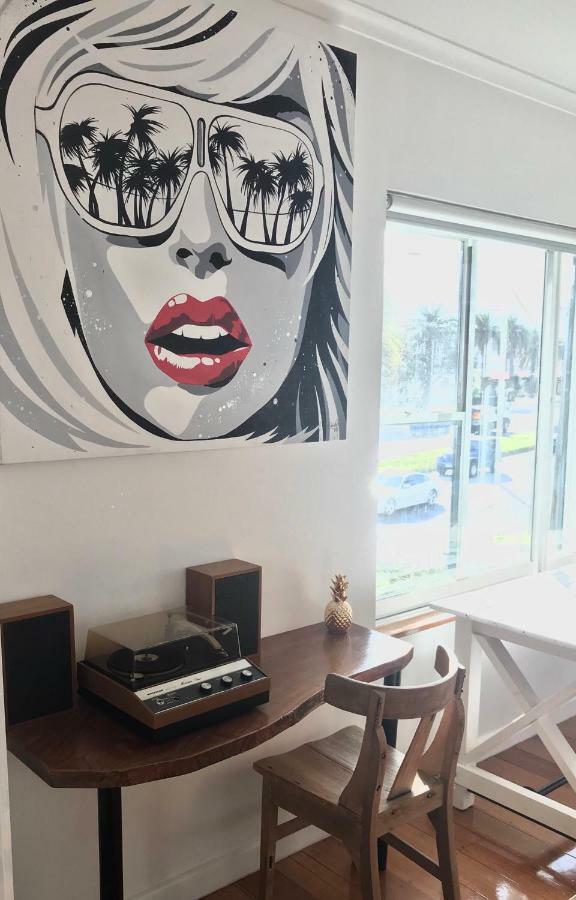 Beach Front Beauty Apartment Melbourne