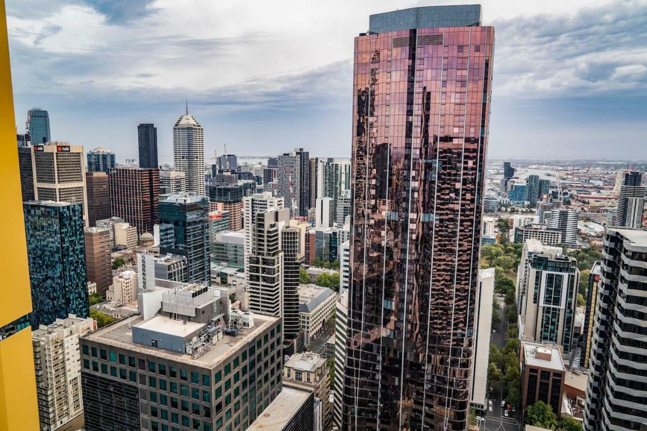 Apartment Skyline Serviced Central Best Location,open Balcony&parking