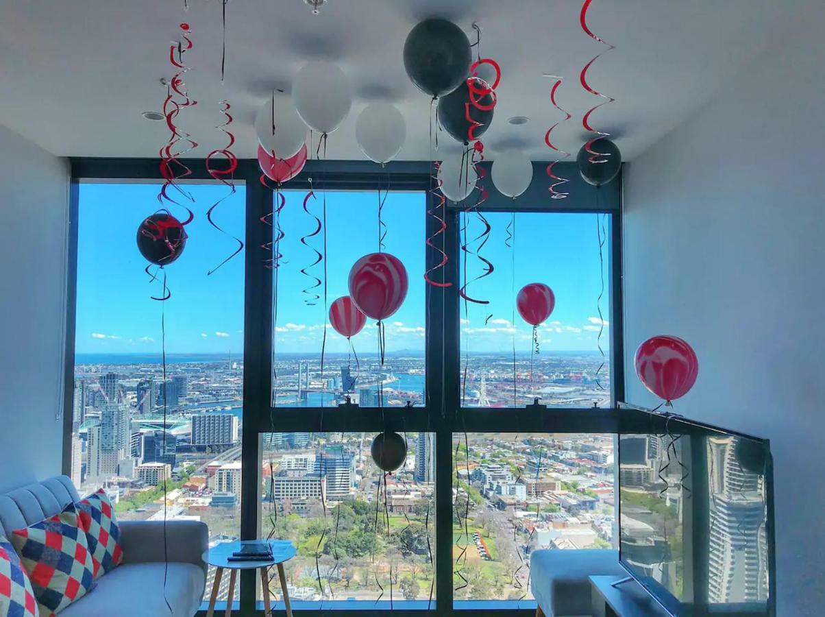 Level64-cbd Tallest Residential Building-sea View *