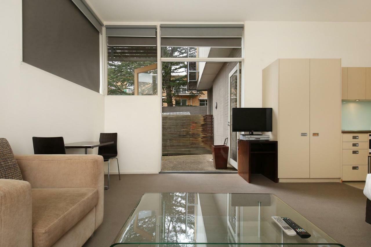 Plum Serviced North Melbourne