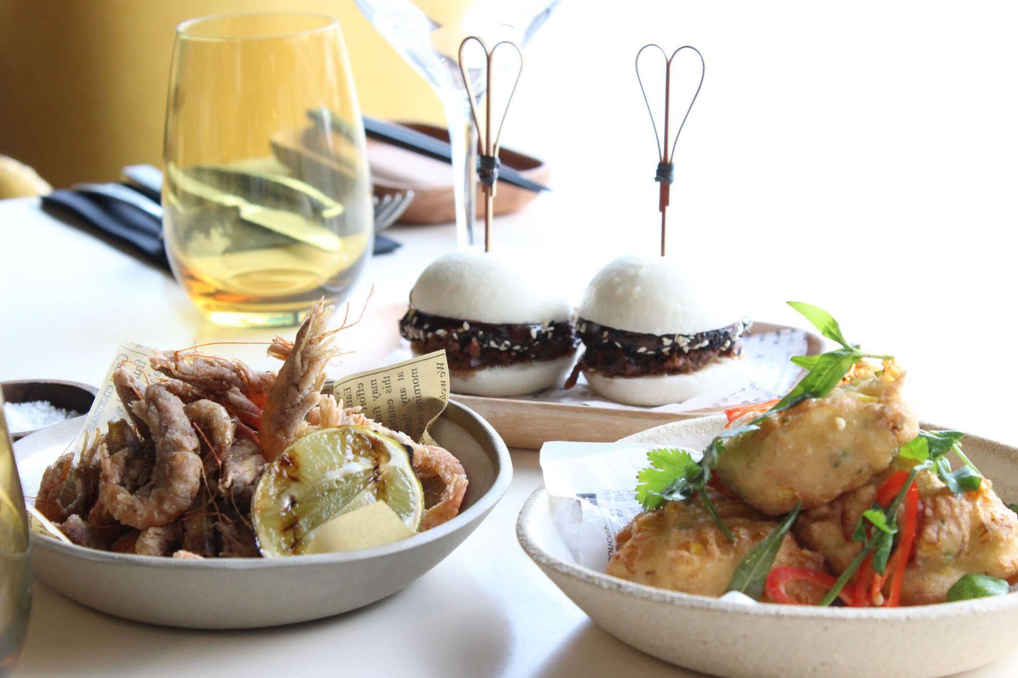 Peppers Docklands Hotel 5*