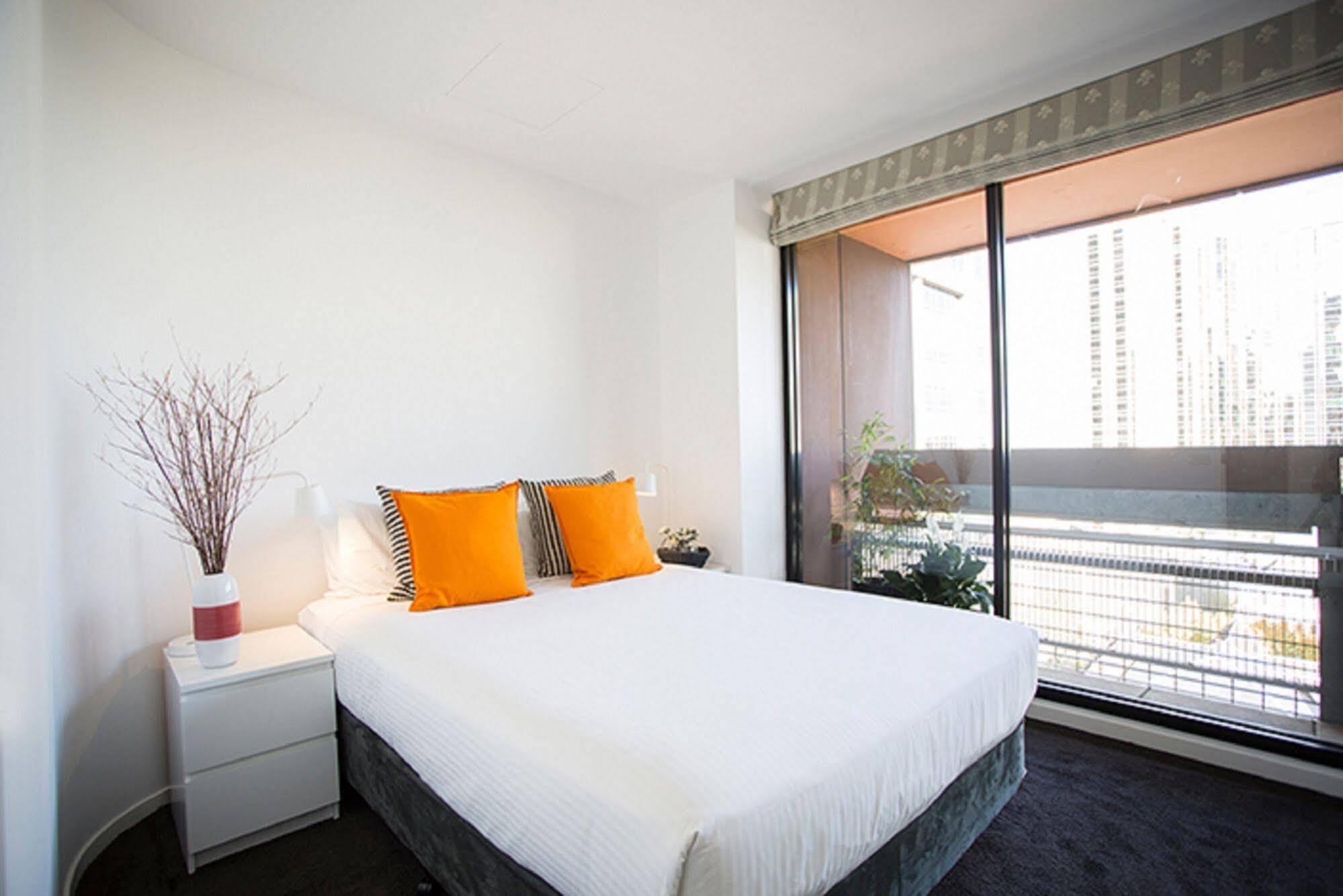Aparthotel Ultiqa Little Collins