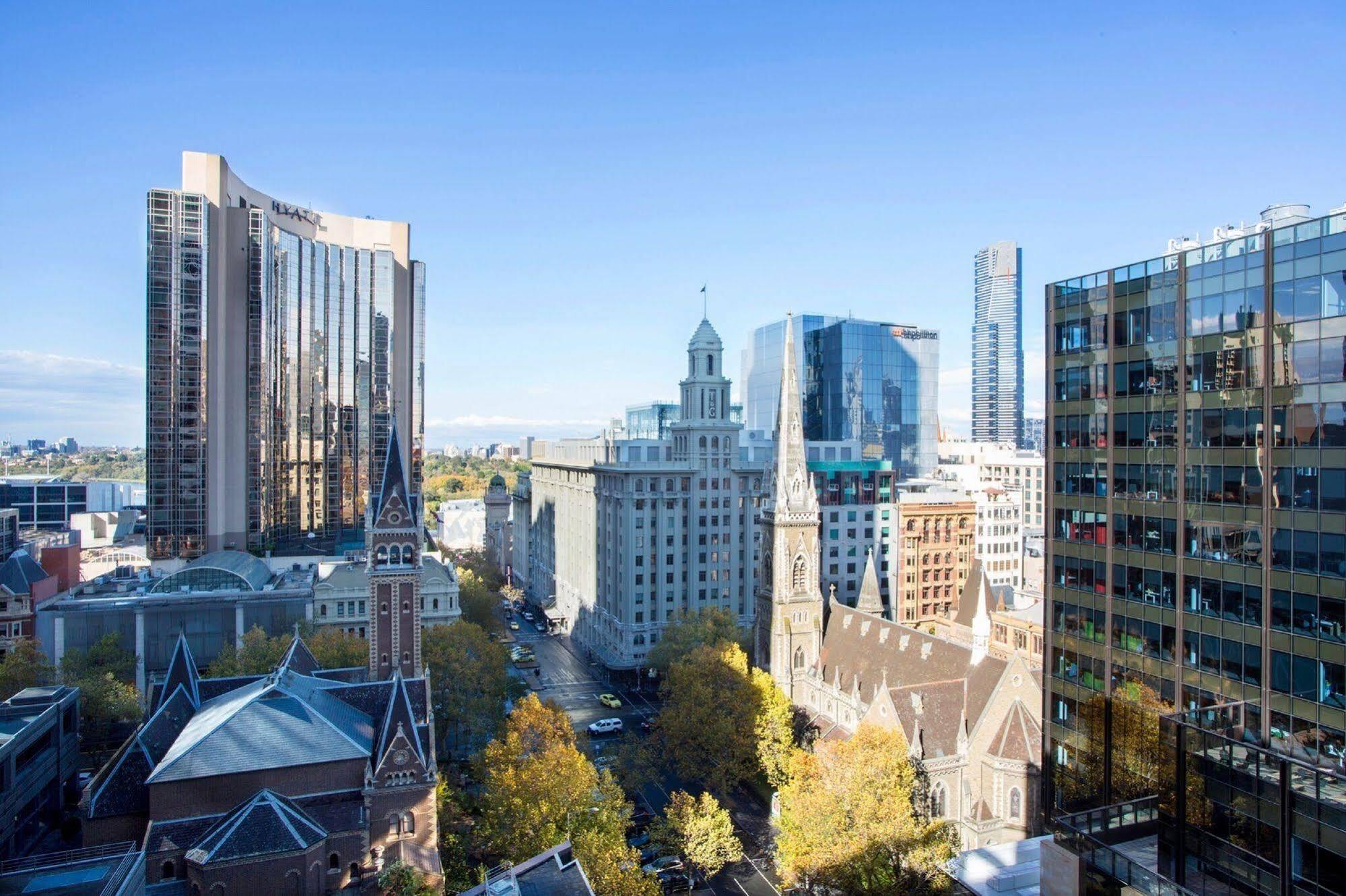 Aparthotel Ultiqa Little Collins Melbourne