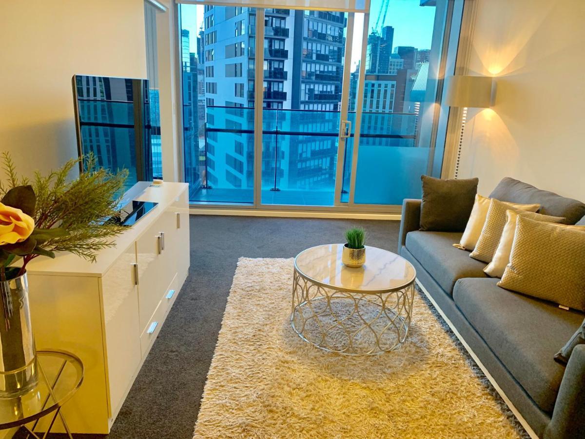 Luxury With View Apartment