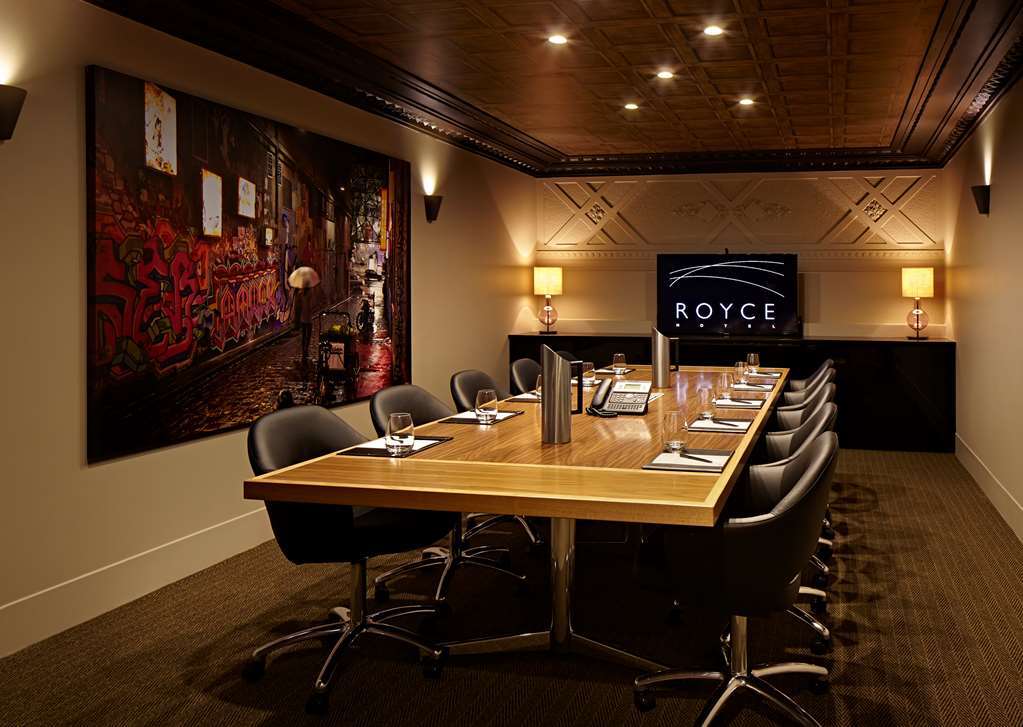 The Royce Hotel 5*
