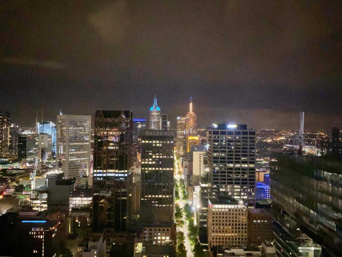 Apartment Cbd Fabulous View 2br High In The Sky On Collins