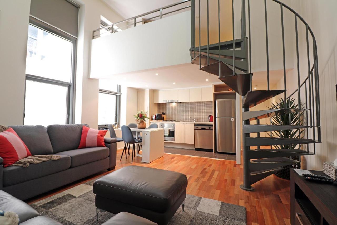 Warehouse Loft - Degraves St Cbd, Foxtel, Lift, 3rd Floor Apartment Melbourne