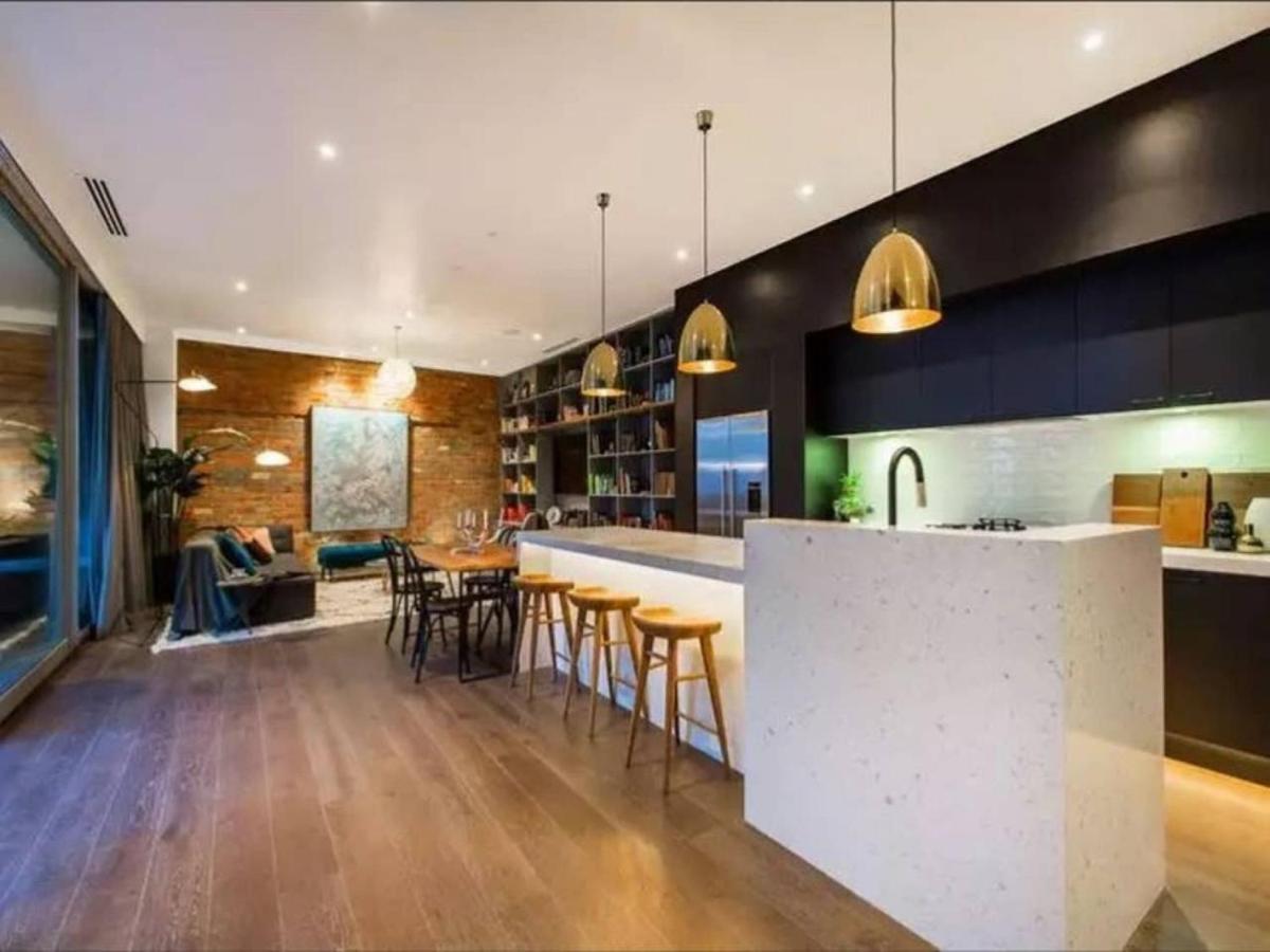 Apartment Readyset At Glasshouse *