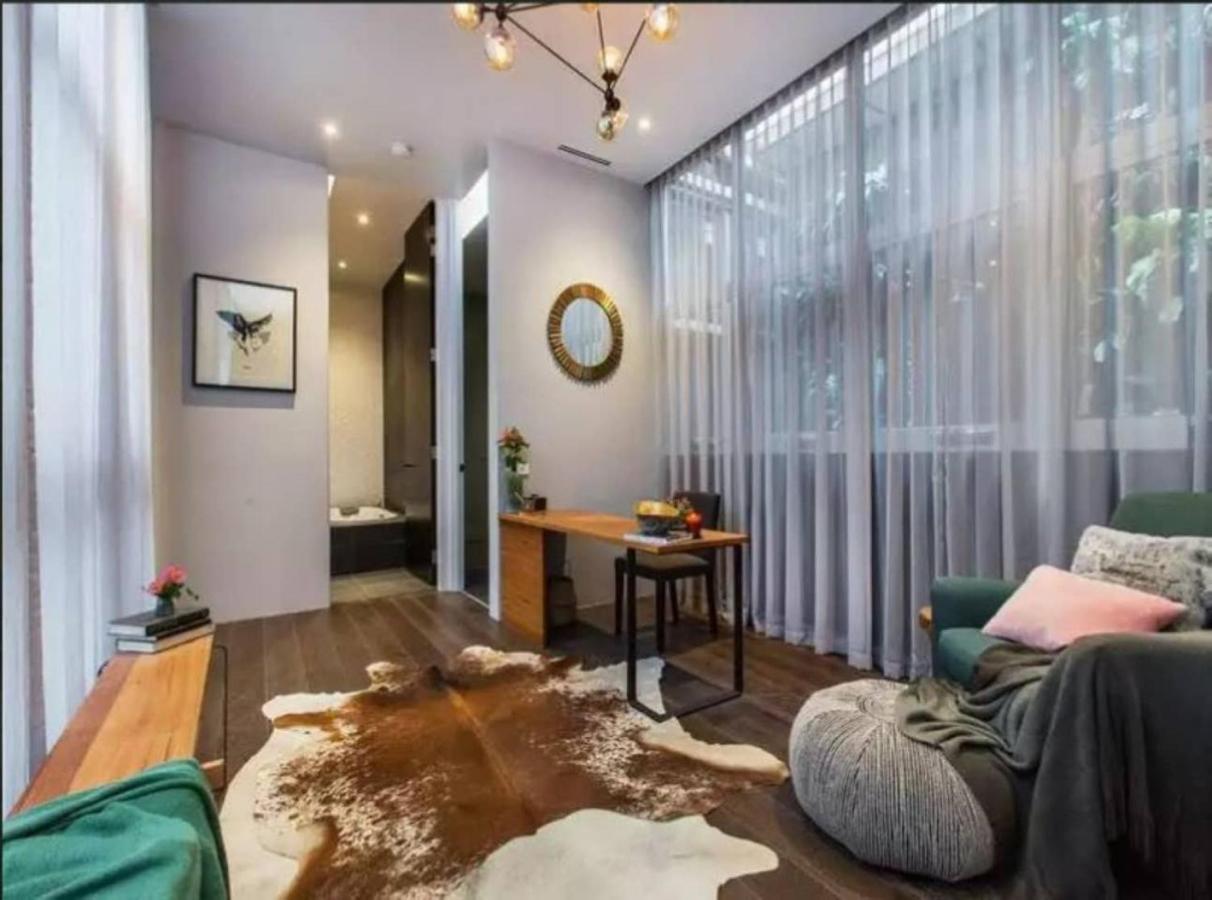 Apartment Readyset At Glasshouse