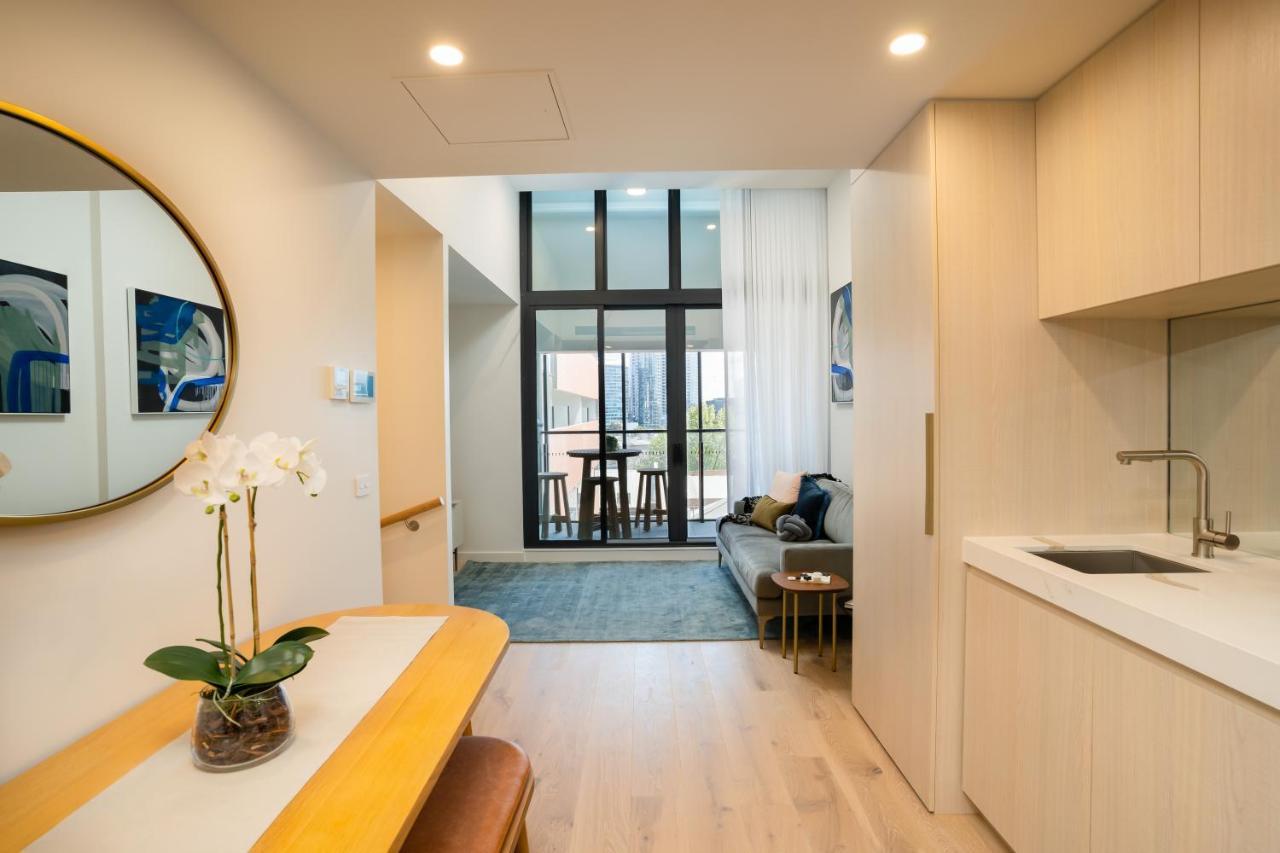 Ifsuites Village 5*