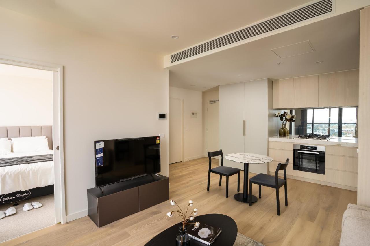 Hotel Ifsuites Village 5*