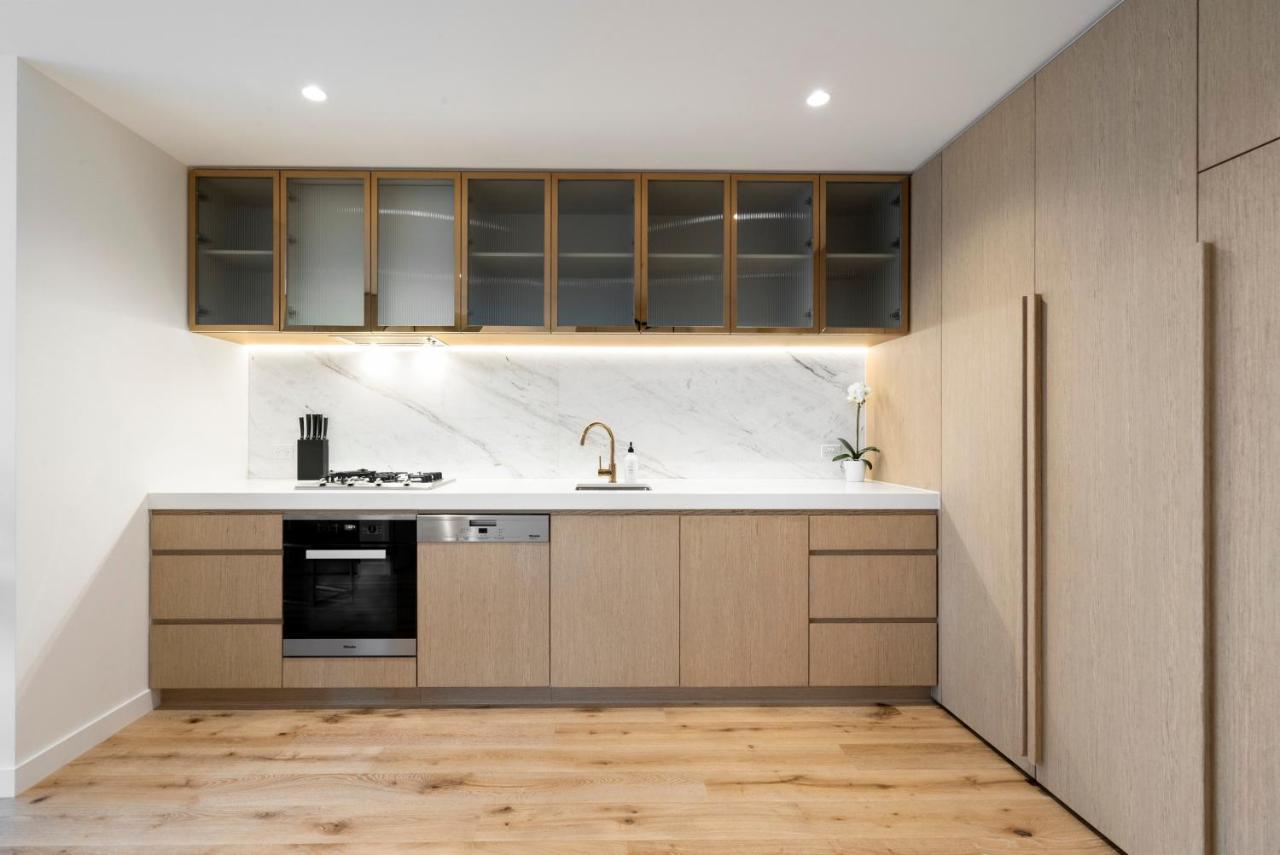 Apartment Luxuria - Collins House