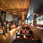 Pan Pacific Melbourne