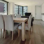 Melbourne Getaway 2Bdrm Parking Pool & Spa