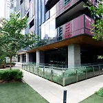 2Br Cbd Pad, City Views, Free Parking, Pool, Gym