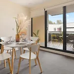 A Comfy & Cozy 2Br Apt Near Flemington Races