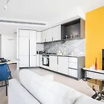 Prestigious 1B Apt W Stunning Harbour View#Wsp37A