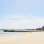 Sunny Side Up - Beachside Living On Marine Parade