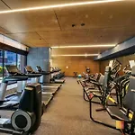 Great Location 2B2B Free Parking