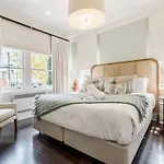 \'The Chatsworth\' Chic Urban Living Near High St