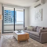 Panoramic Views 2Br With Pool And Free Carpark