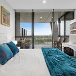 A Taste Of Paradise In Inner City Suburbia