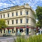 Clarendon Hotel