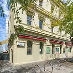 Clarendon Hotel