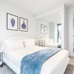 Kula Melbourne Cbd