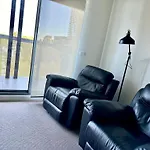 Skyline Apartments In Maribyrnong