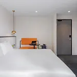 Brady Hotels Jones Lane