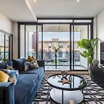 Vaquay Odyssey In Caulfield North