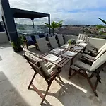 Modern 2Bed Penthouse In St Kilda With Parking & Spa