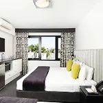 Comfort Hotel East Melbourne