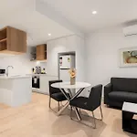 Serain Residences On 263 Normanby Road