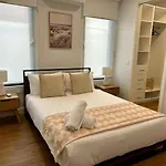 Modern Home - Gr8 4 Groups