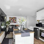 Beach-Side Studio Apt With Parking Spot