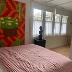 Paris Apartment With Garden Terrace In St Kilda