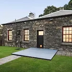 The Old Coach House C1850S Private Cottage