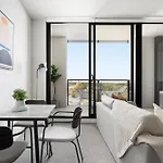 Caulfield Apartments By Urban Rest