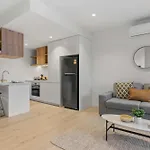Southbank 1-Bed Resort With Study, Pool And Gym