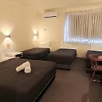 St Georges Motor Inn