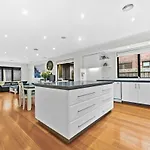 Spacious, Cozy & Entertaining 4Br House