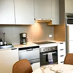 Modern And Chic 1Bd Apartment In The Cbd
