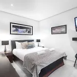 Exquisite 2 Brm 2 Bth Penthouse At Crown Precinct