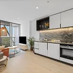 Brand New 2Br Apt At Mel Cbd