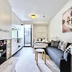 Cozy Studio Apartment In The Heart Of North Melbourne