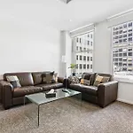 Two Bedroom Treasure On William - Sleeps 4